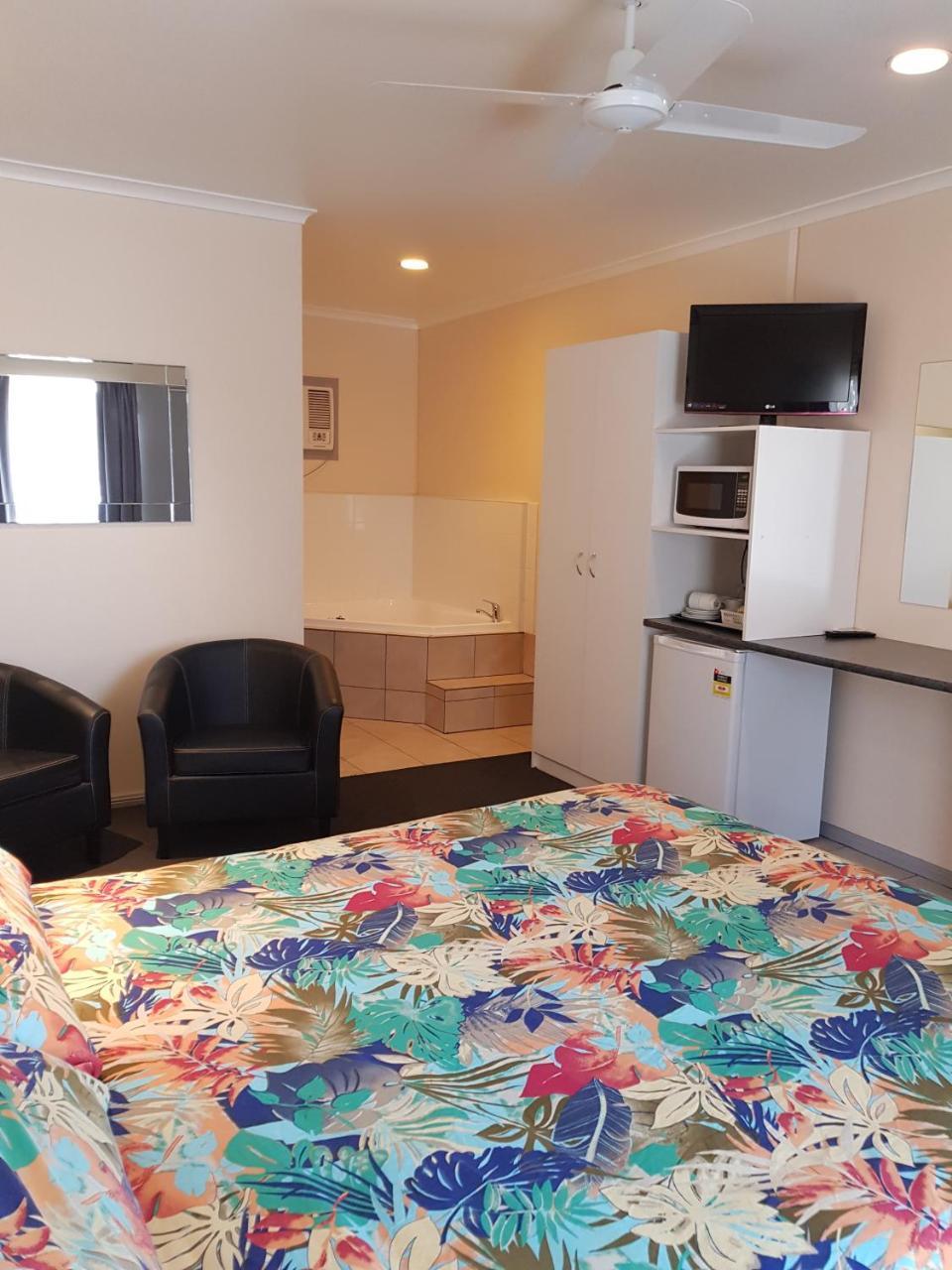 Wentworth Central Motor Inn Extérieur photo